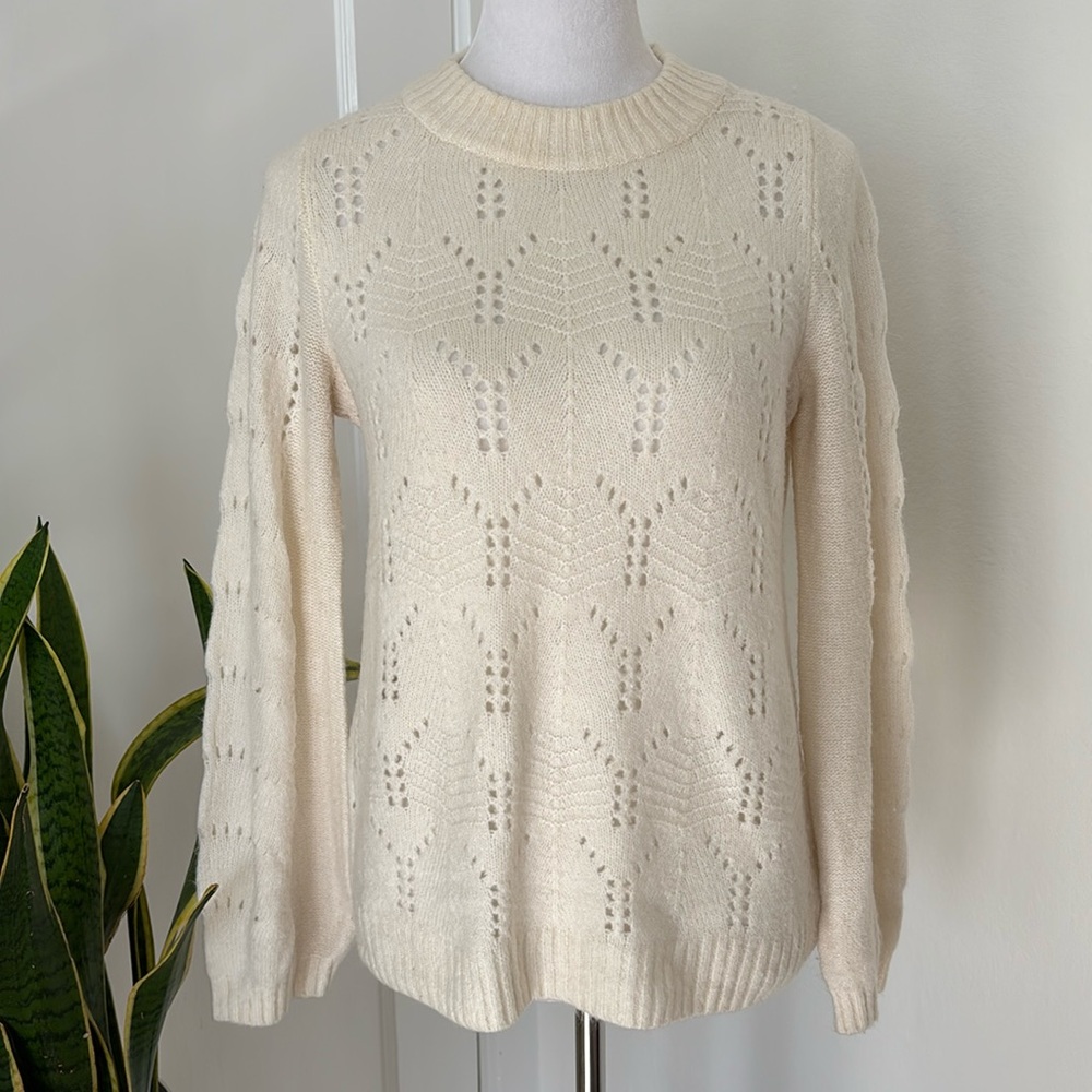Gap Cream Pullover Cable Knit Sweater Size Small